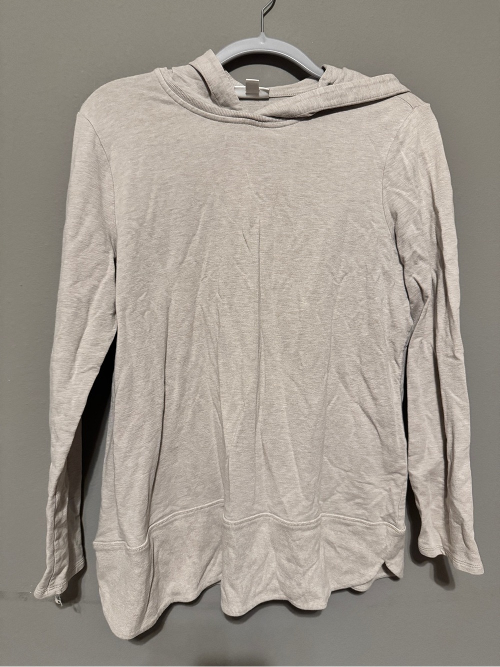 Women's Light Gray Long Sleeve Hooded Tee
